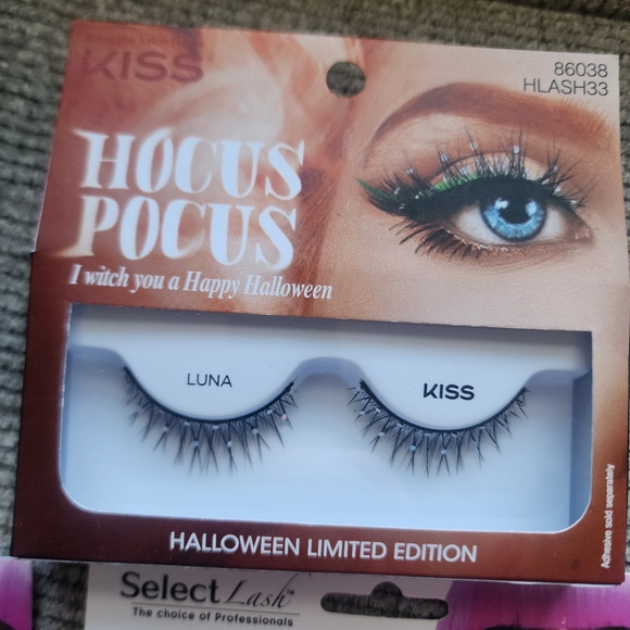 Lashes bundle - Picture 4 of 15